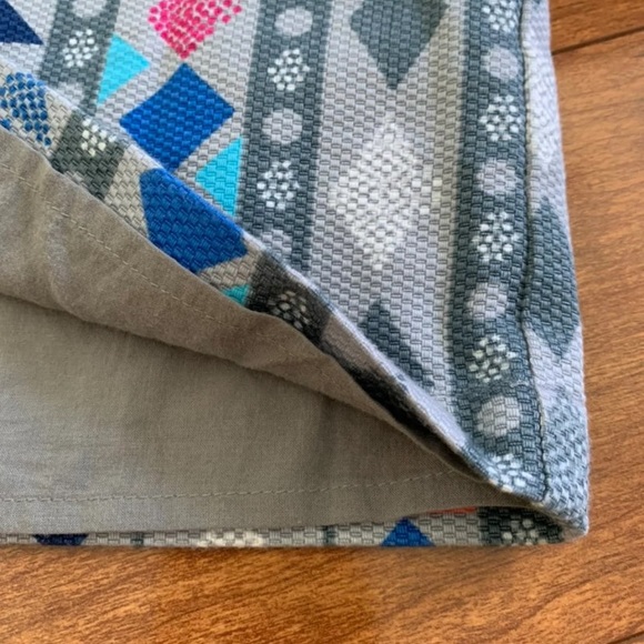 Hollister Gray Aztec Mini Skirt-Size 3 - Picture 7 of 7